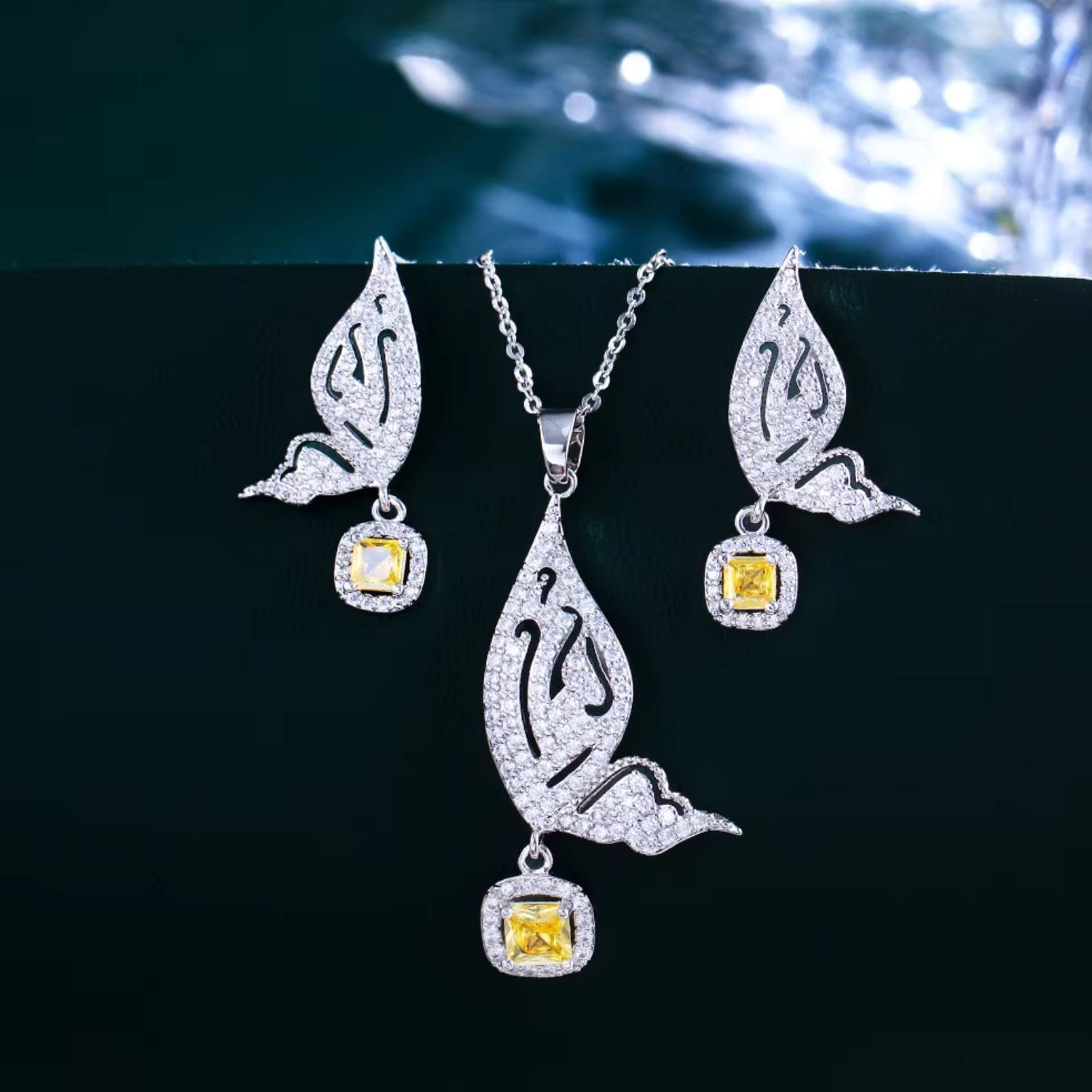 Butterfly-necklace