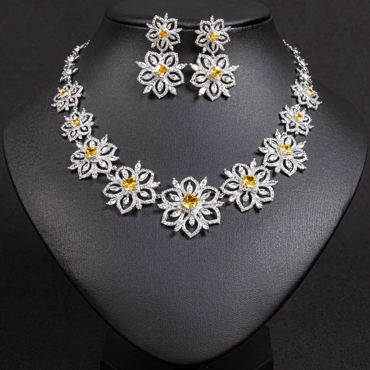 Flower Loop Set