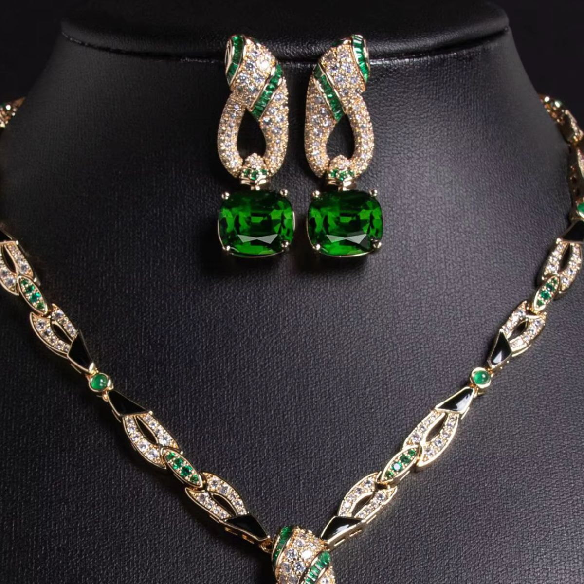 Geomera Earrings