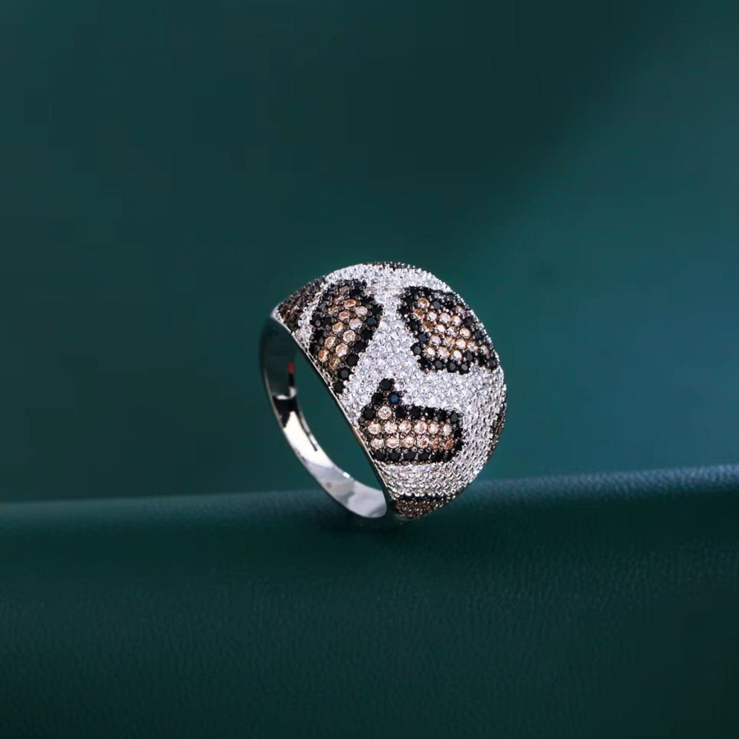 Jungle Queen Ring