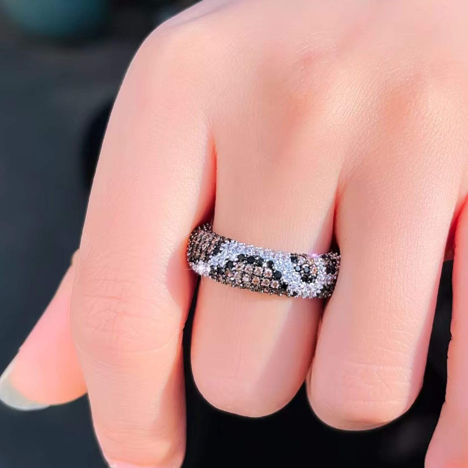 Leopard Kiss Ring