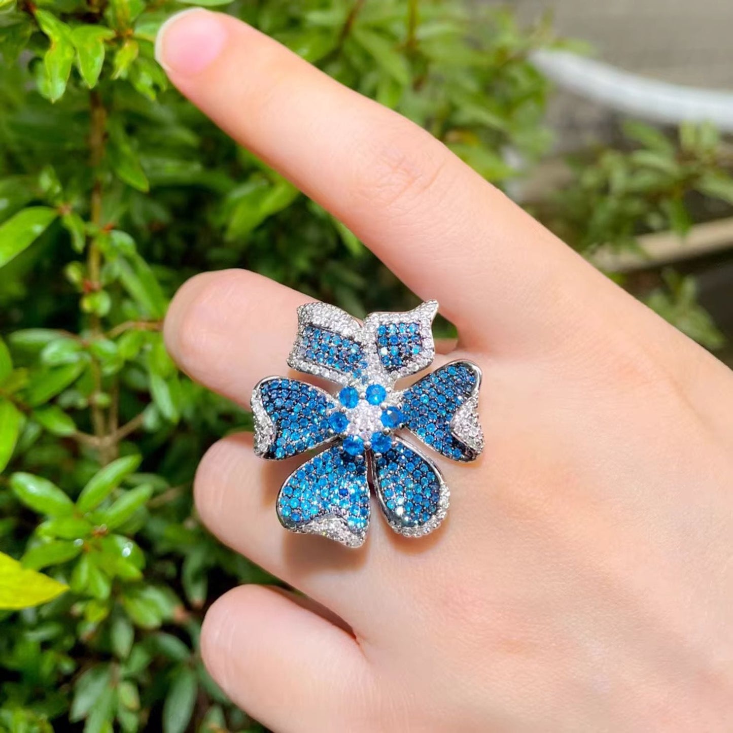 Sapphire Blue Ring