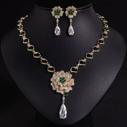 Verdora Necklace